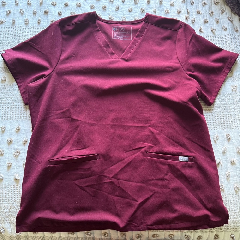 Figs Casma In Burgundy Size XL